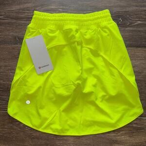 Lululemon Hotty Hot Skirt High Rise Long Highlight Yellow Size 4 NWT
